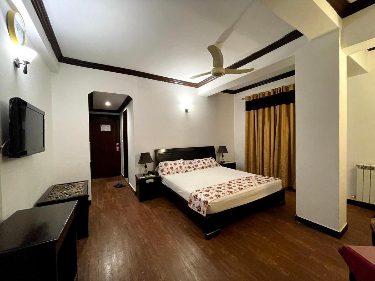 Grace Crown Hotel Islamabad Exterior photo